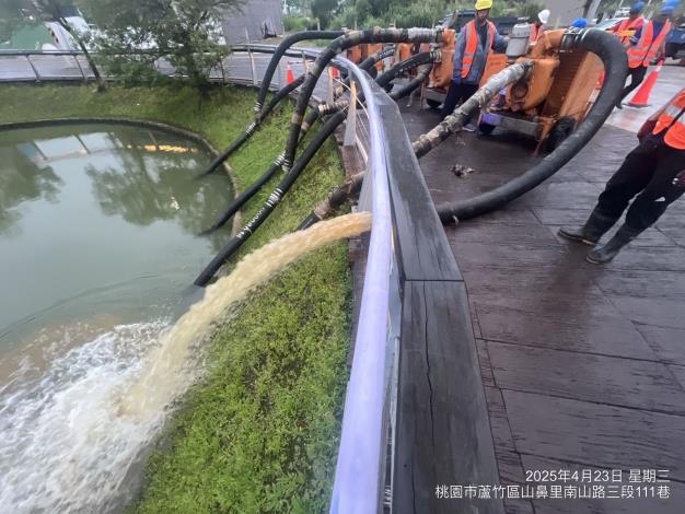 抽水機啟抽