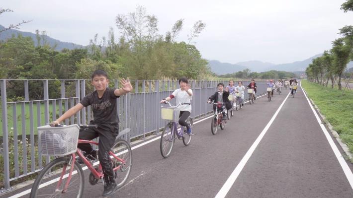 圖2 邀請民眾自行車道試騎活動