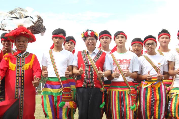 The inidigenous people and actors of Taoyuan City Indigenous joint harvests