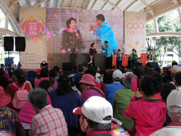 賴碧霞紀念音樂會謝其國及趙彩雲傳唱經典歌曲