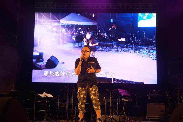 來自馬來西亞的余畑龍演唱多首動感歌曲獲得熱烈回響
