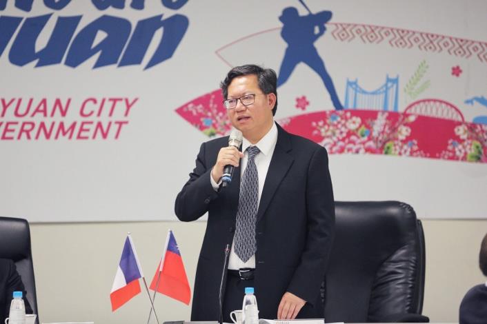Mayor Cheng gave a remark