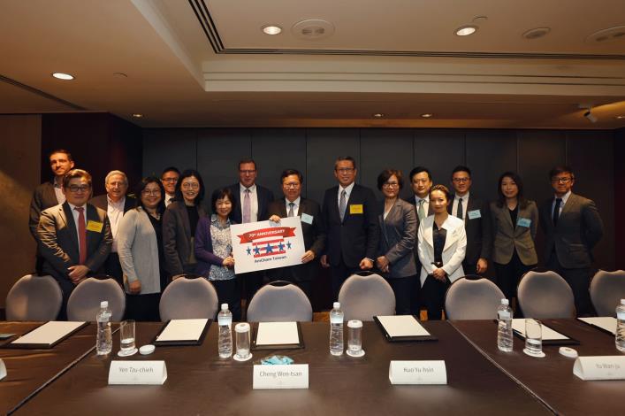Mayor Cheng was invited to give a speech at the SDG Series luncheon hosted by AmCham Taiwan