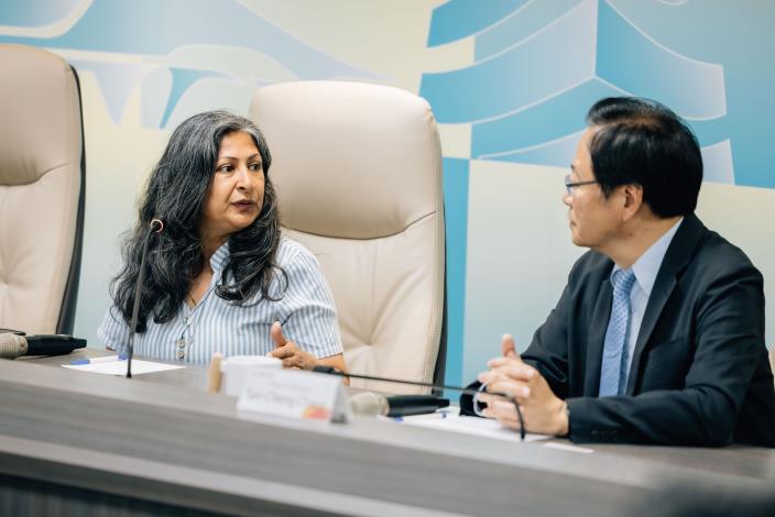 桃園市長張善政今（10）日與姊妹市美國加州橘郡爾灣市法拉汗(Farrah N. Khan)市長會面，雙方就環境永續及青年創業議題等交換意見。