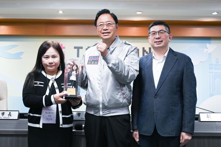 龜山區公所主任邱美娥