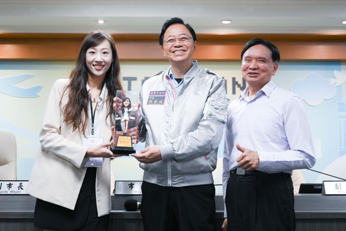 捷運工程局股長許佑綸