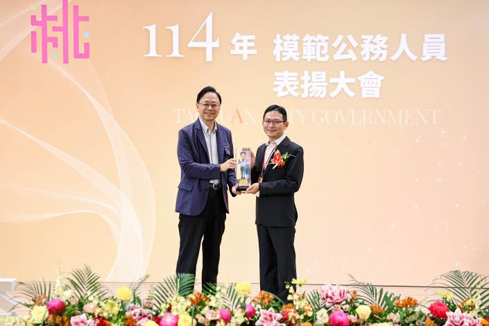 5.經濟發展局廖振宏科長