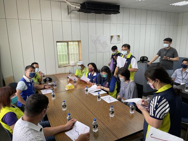 會同各單位綜整各方意見