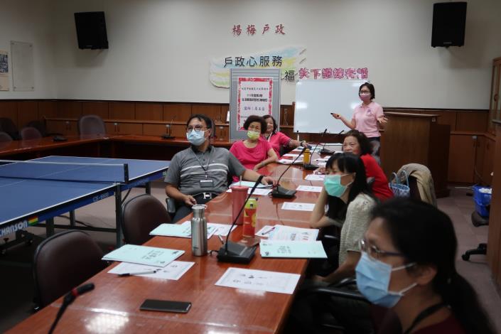 大家一起來練習