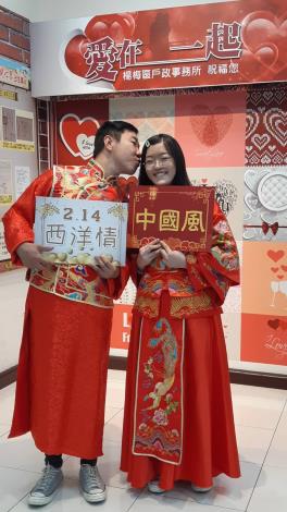 西洋情中國風愛就袋著走