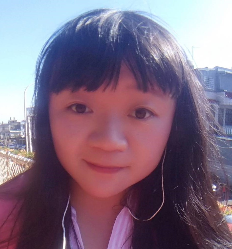 最佳服務人員-羅文苓