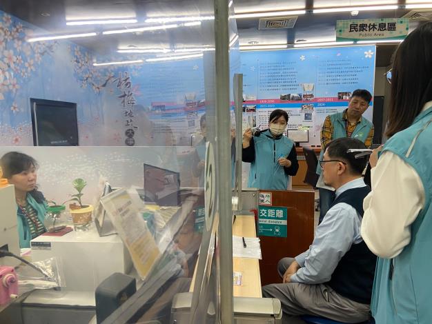 委員實地導覽體驗全功能櫃台服務