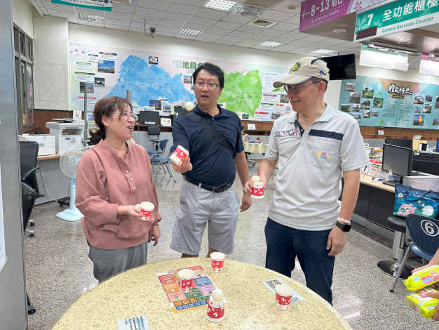 室內小遊戲-杯從中來