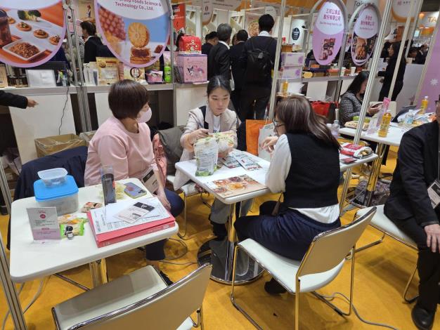 展場採購商洽詢3