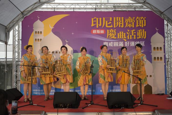 印尼開齋節慶典表演-(1)