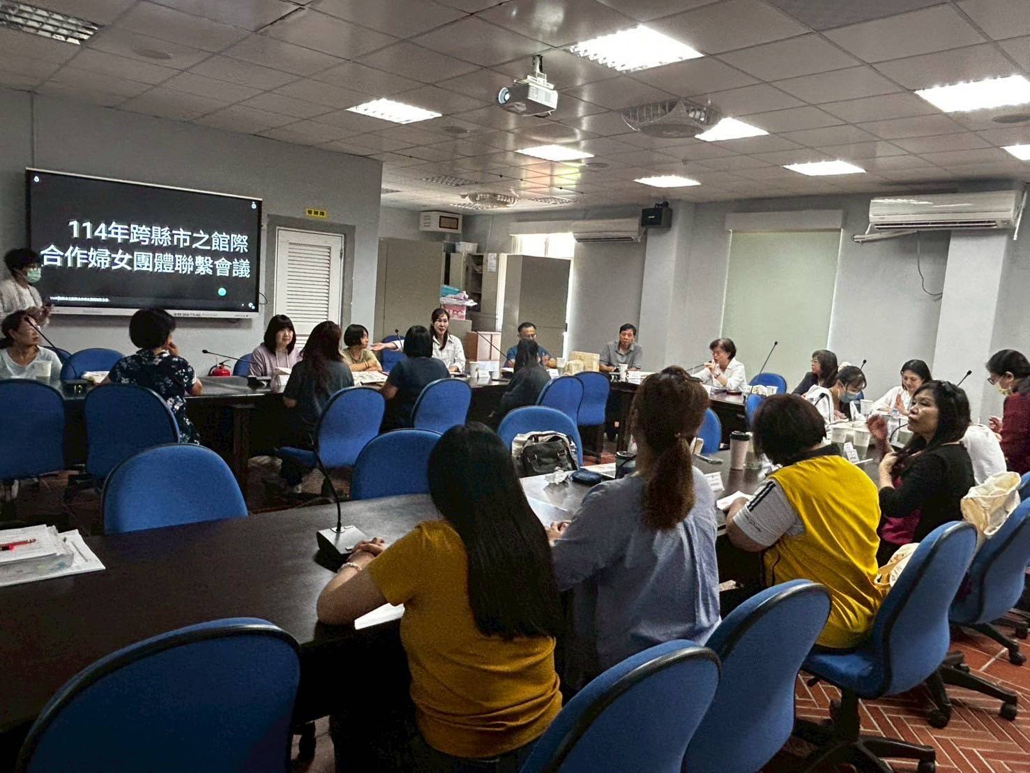 與會代表分享婦女創新方案(5)