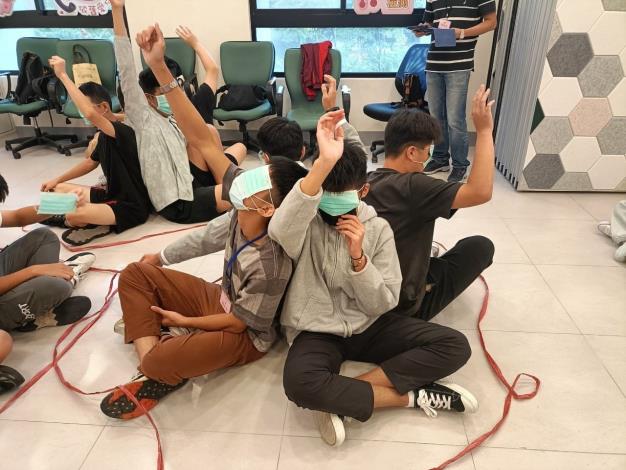 LINE_ALBUM_20231021青少年自殺防治策略研擬-公民參與工作坊_231025_83