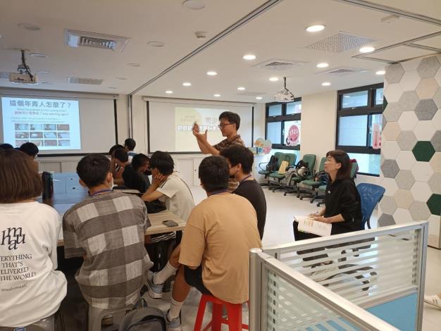 LINE_ALBUM_20231021青少年自殺防治策略研擬-公民參與工作坊_231025_135