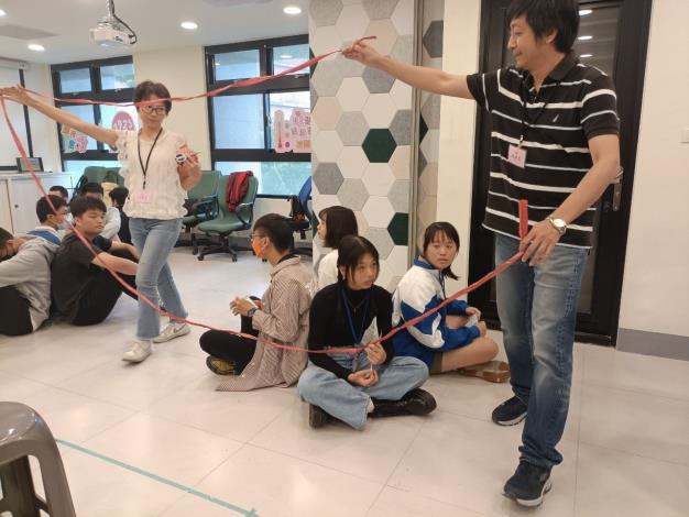 LINE_ALBUM_20231021青少年自殺防治策略研擬-公民參與工作坊_231025_88