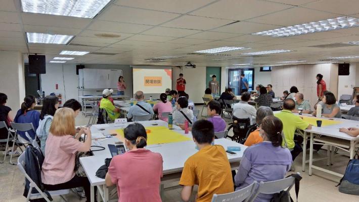 LINE_ALBUM_1141004身心障礙運動嘉年華公民參與會議_251022_1