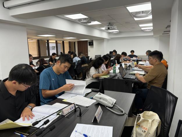 局處依照講師意見修正計畫內容4
