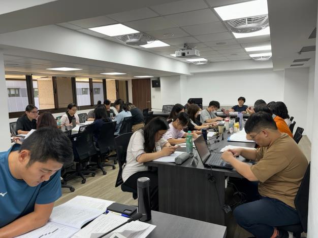 局處依照講師意見修正計畫內容3
