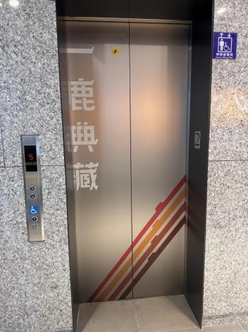 入口(梯廳)