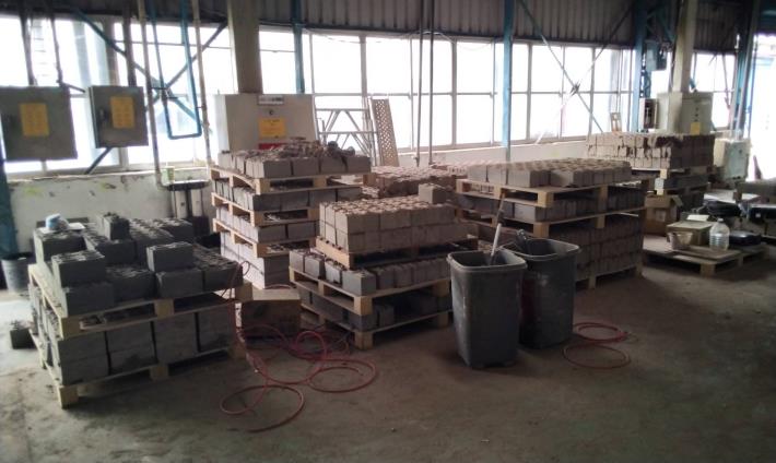 針對媒體報導桃園廠區堆置營建廢土一案 合法再利用機構違規與非法棄置案件性質不同，環保局一律依法嚴查(共5張)