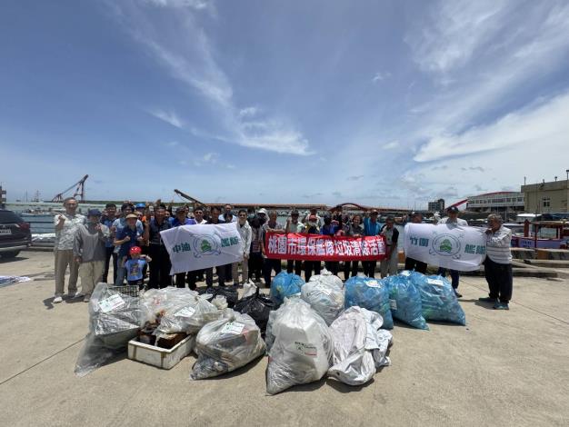 桃園致力海洋保育成果亮眼  環保艦隊、潛海戰將獲海委會頒獎表揚(共4張)