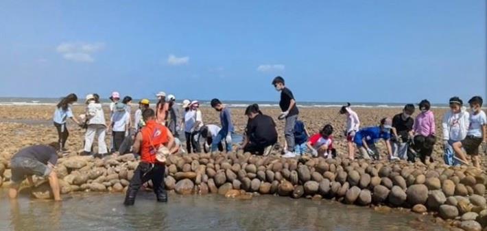 Taoyuan City Launches Parent-Child Environmental Learning Program to Promote Carbon Reduction and Sustainability(4 photos in total)
