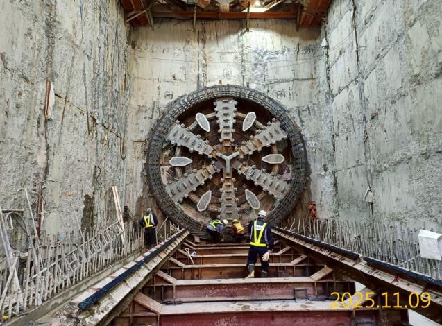 G06北井上行線潛盾機到達維修軌