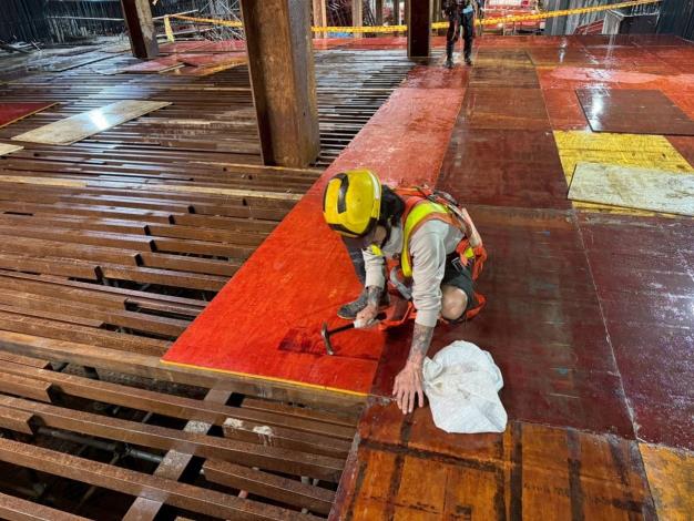 G05車站區TS05、TS04重型支撐架版面鋪板