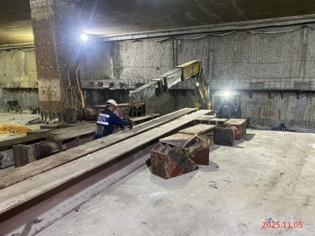 G07_站B5F支撐拆除作業