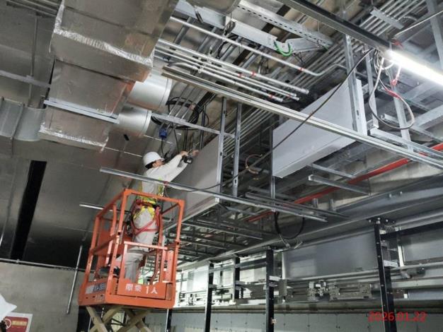 G12站_站體月台層天花板施作