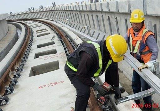 G15-G16站間軌道施工