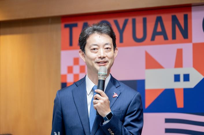 Chiba Prefecture Governor Toshihito Kumagai delivered a speech