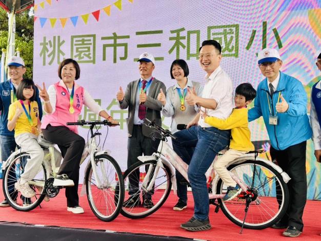 蘇副市長出席三和國小校慶相片6