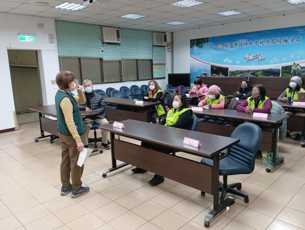 志工值勤問題解答