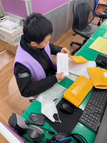 協助整理資料3