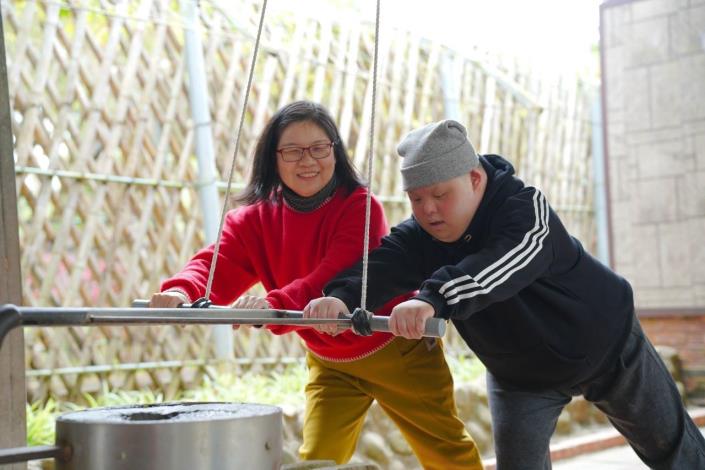 （圖四）親子遊：麥克田園