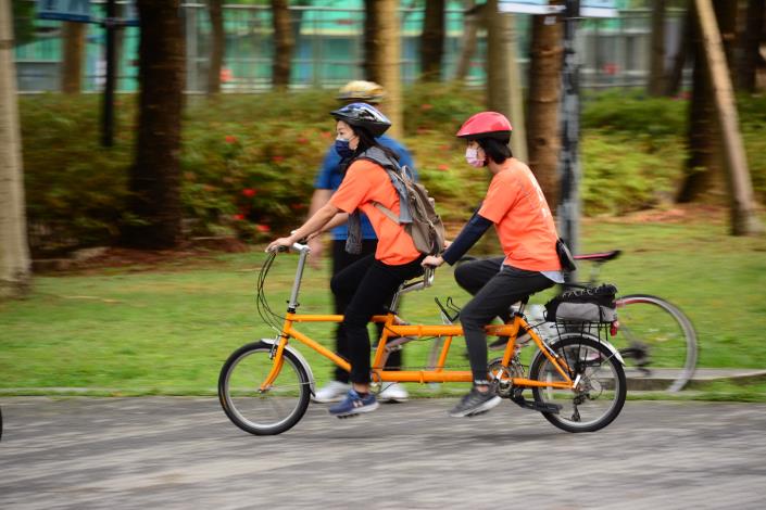 （圖二）單車訓練營–騎蹟課程：協力車練習.JPG