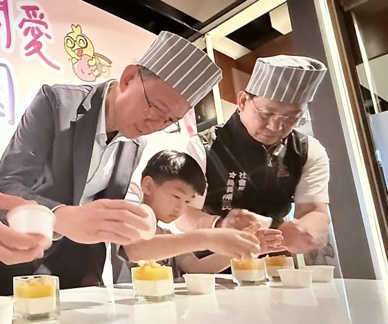 本次活動特別結合農業局資源，將在地盛產的水蜜桃融入活動，讓孩子們不僅享用美食，也認識桃園農業的多元價值
