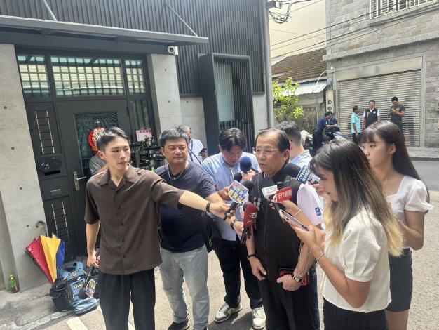 社會局長親赴現場代表市長慰問