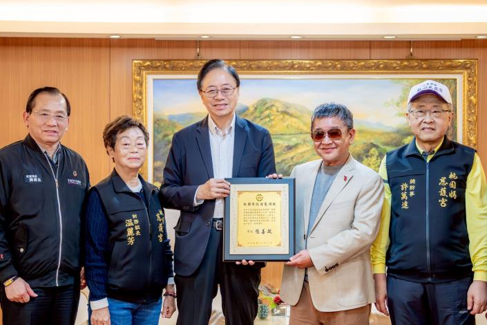 張市長致贈感謝狀