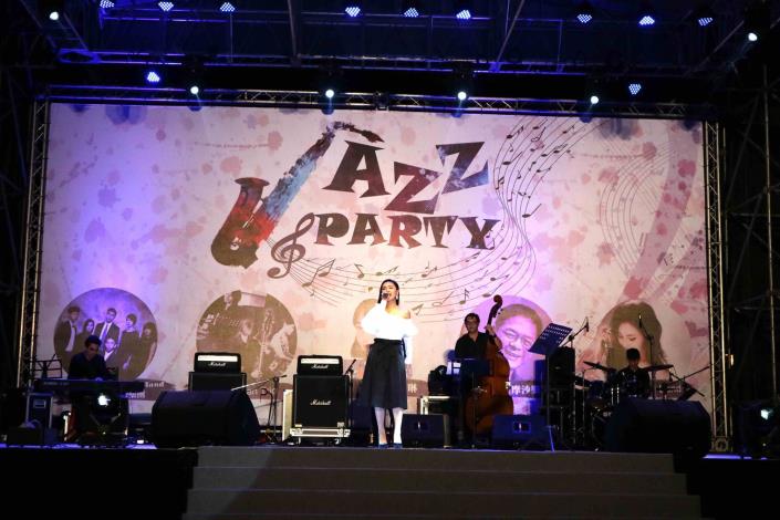 桃園區106年音樂饗宴系列活動，為市民呈現一系列精采的爵士樂表演。