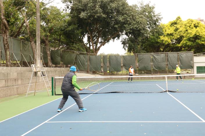 陽明網球場深受市民朋友的喜愛。