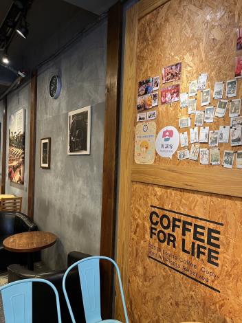 路易莎咖啡-桃園縣府門市-1