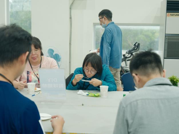 LINE_ALBUM_未婚_251031_11