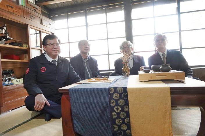 請鄭市長一同來體驗日式品茗的悠閒，以回甘的茶韻留下記憶。