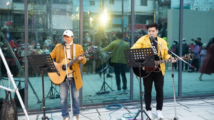 LINE_ALBUM_臉書 去啦_250106_8